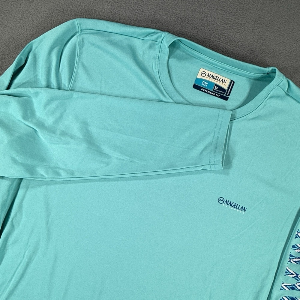 Magellan Outdoors Casting Crew Shirt Mens XL Blue Long Sleeve Fishing Wicking